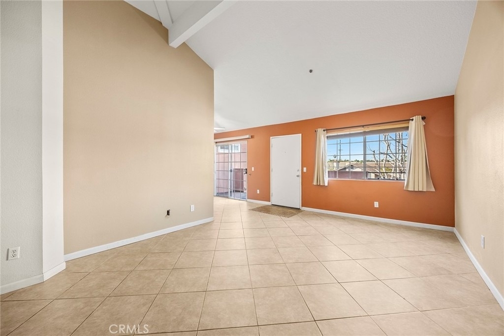409 Utica - Photo 6