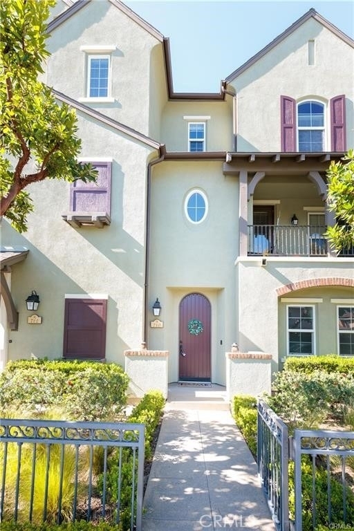 710 E Valencia - Photo 19