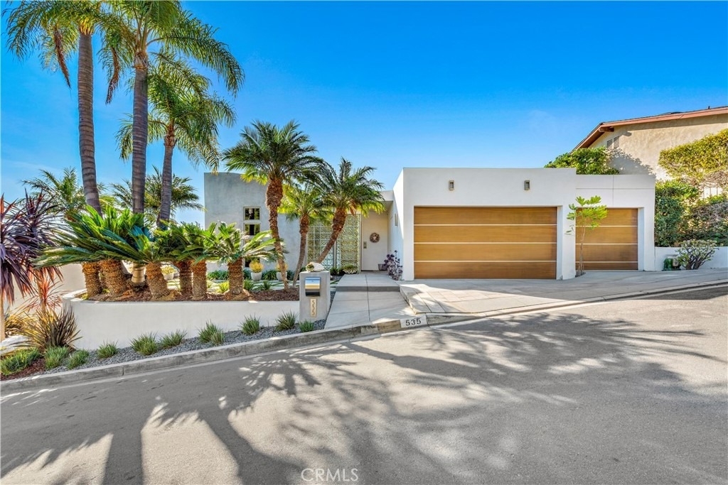 535 Dunnegan Drive - Photo 0