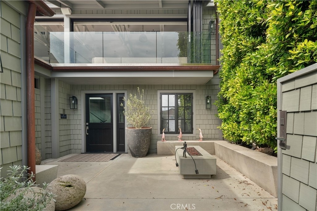 998 Emerald Bay - Photo 4