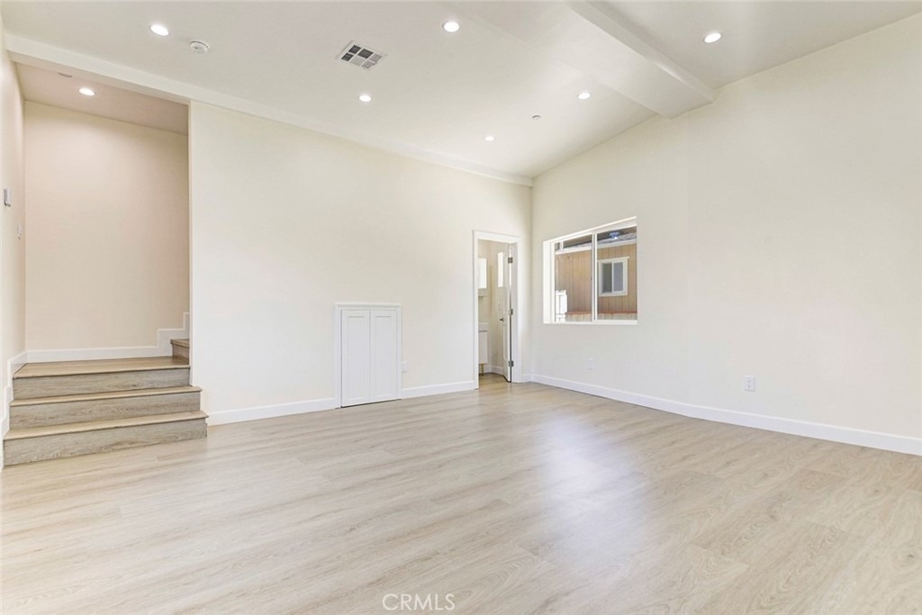 7044 3 Greeley - Photo 1