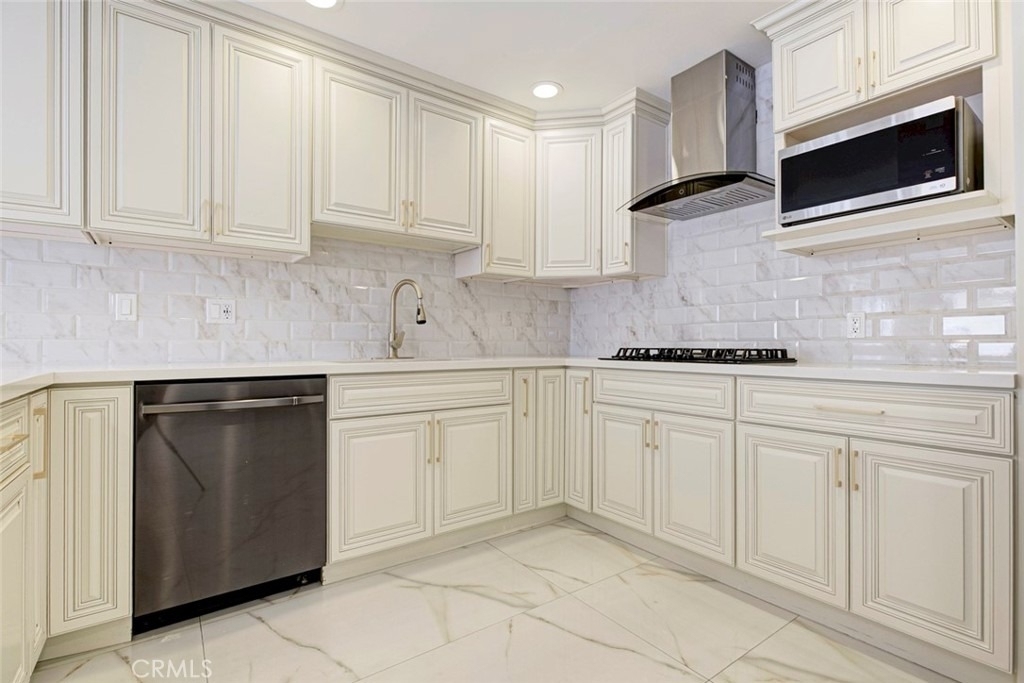 7044 1 Greeley - Photo 10