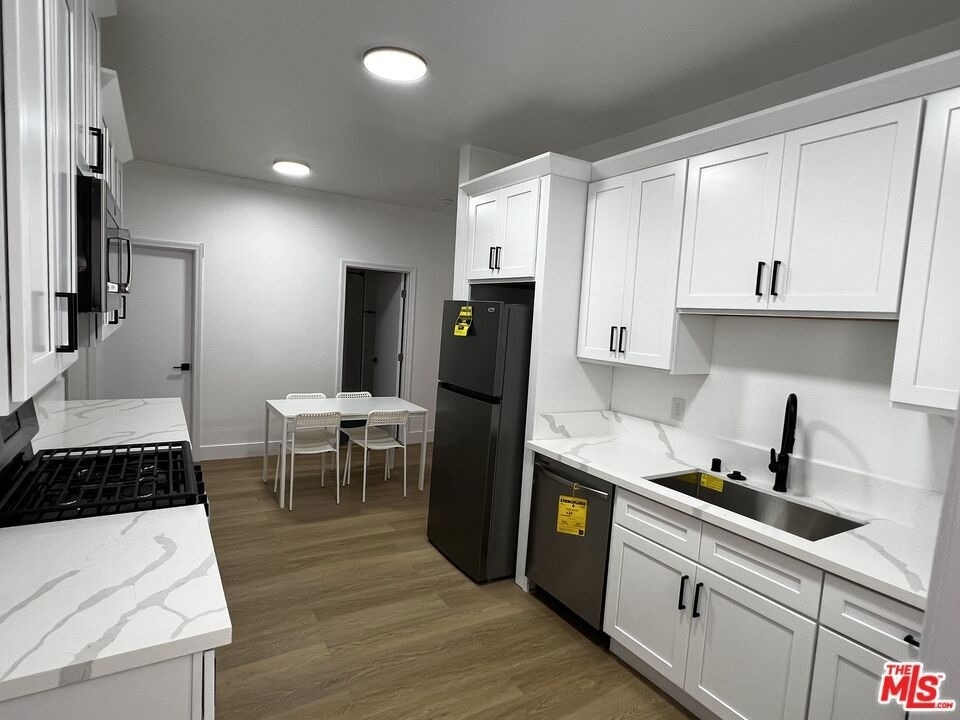2101 Bonsallo Avenue - Photo 3