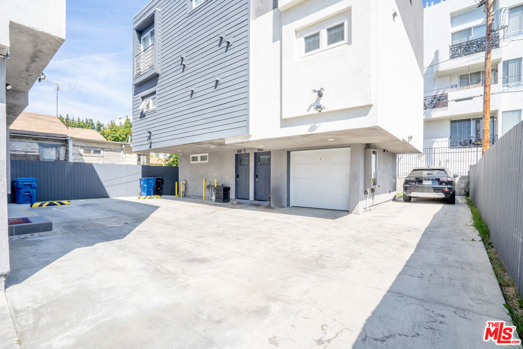 608 N Gramercy Place - Photo 10