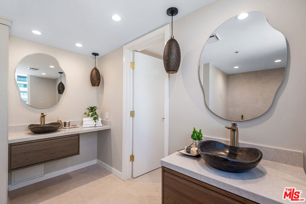 10550 Wilshire Boulevard - Photo 17