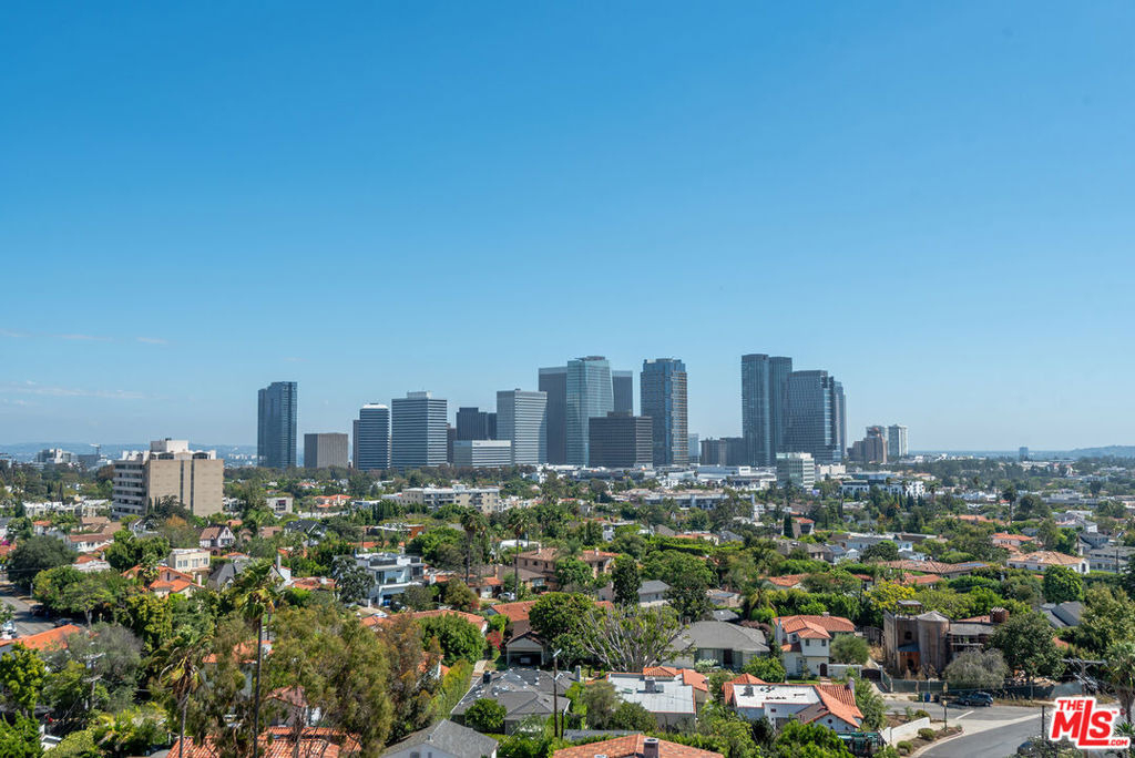 10550 Wilshire Boulevard - Photo 25
