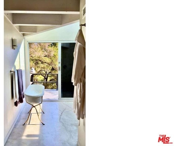 19562 Cave Way - Photo 12