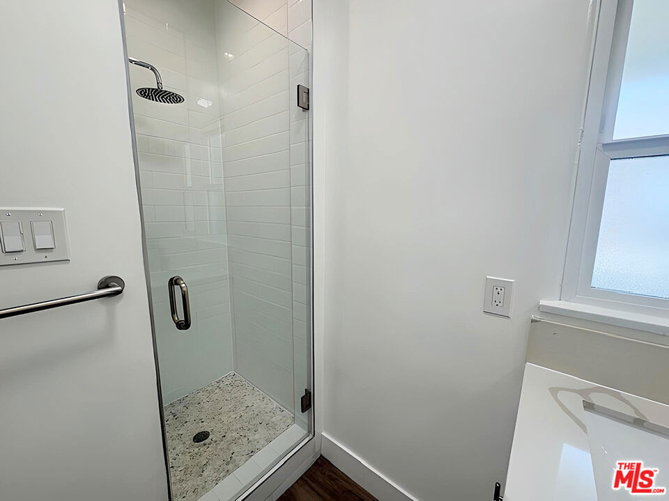 126 1/2 Hamilton Drive - Photo 12