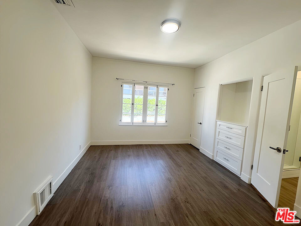 126 1/2 Hamilton Drive - Photo 14