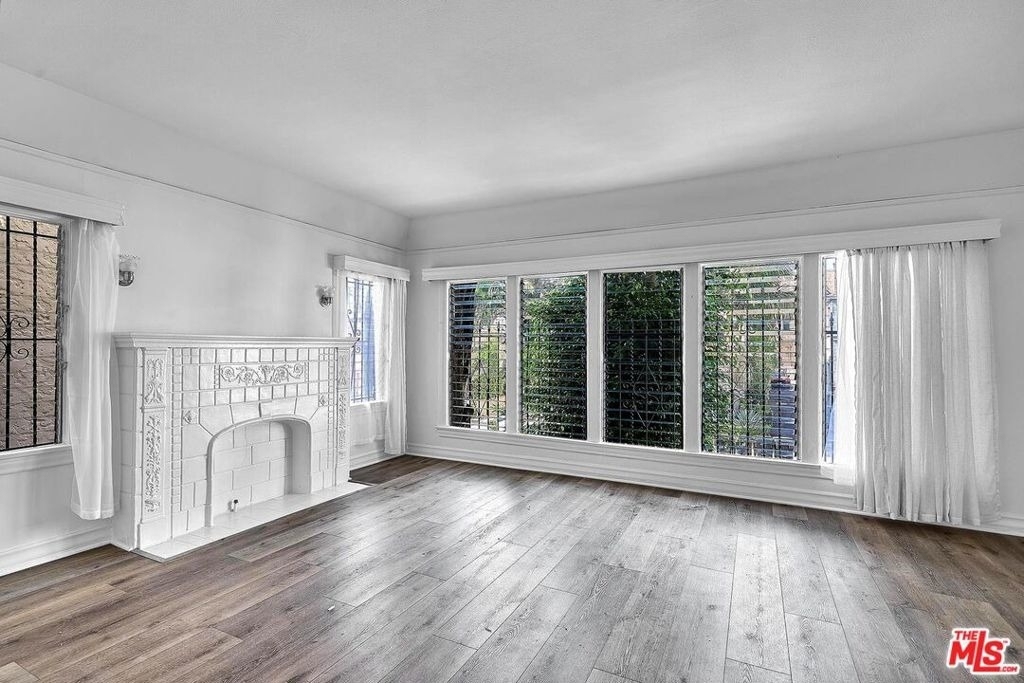 154 N Edgemont Street - Photo 10