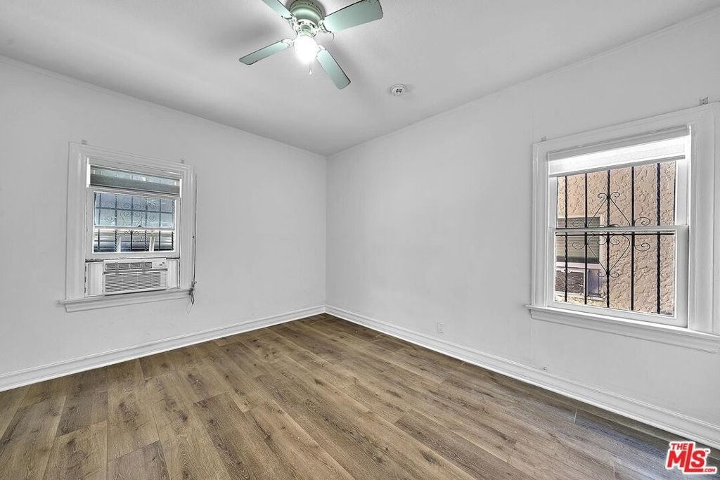 154 N Edgemont Street - Photo 8