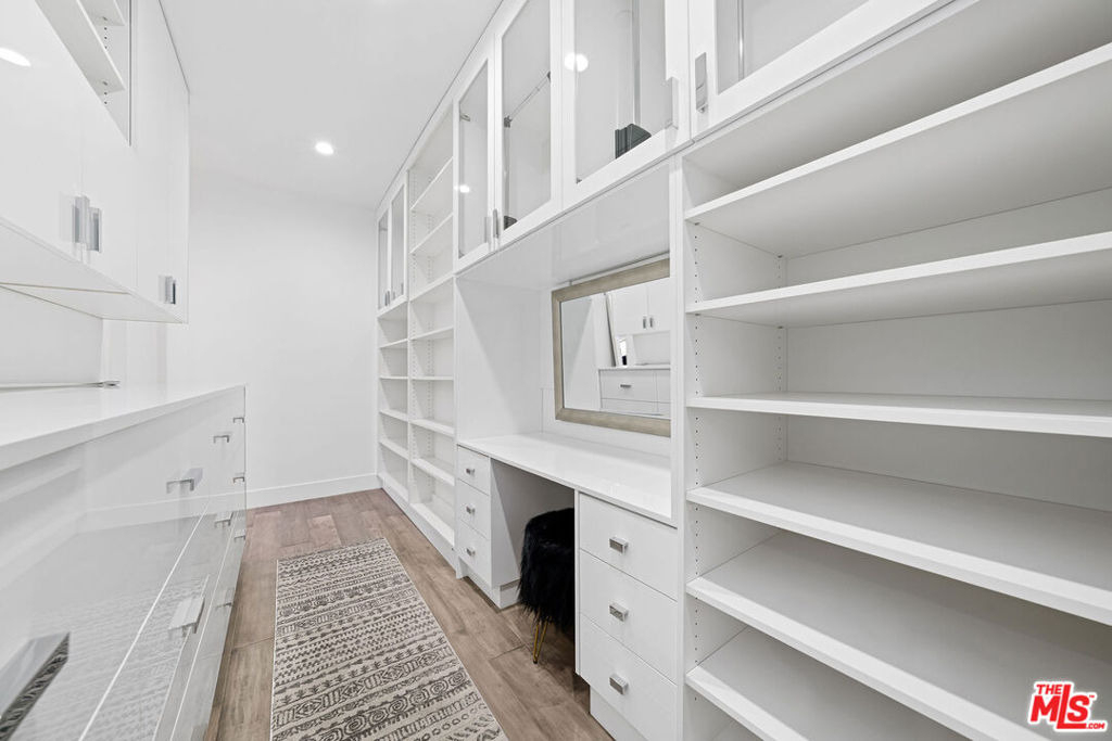 14817 Otsego Street - Photo 28