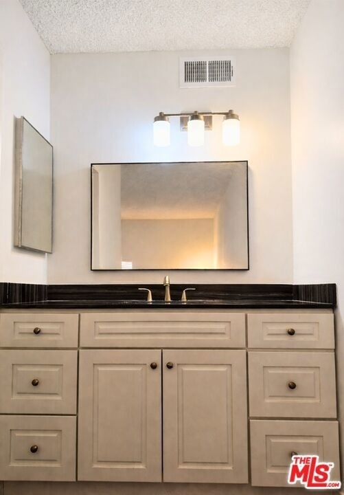 991 S Idaho Street - Photo 8