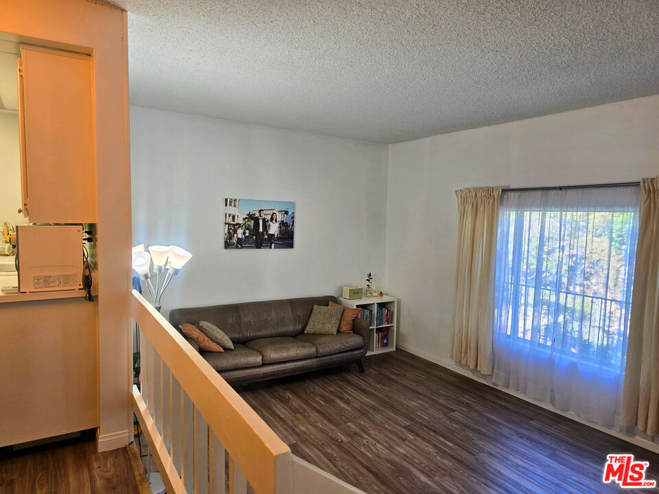 991 S Idaho Street - Photo 9