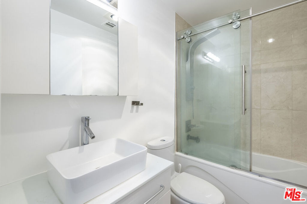 15425 Antioch Street - Photo 9