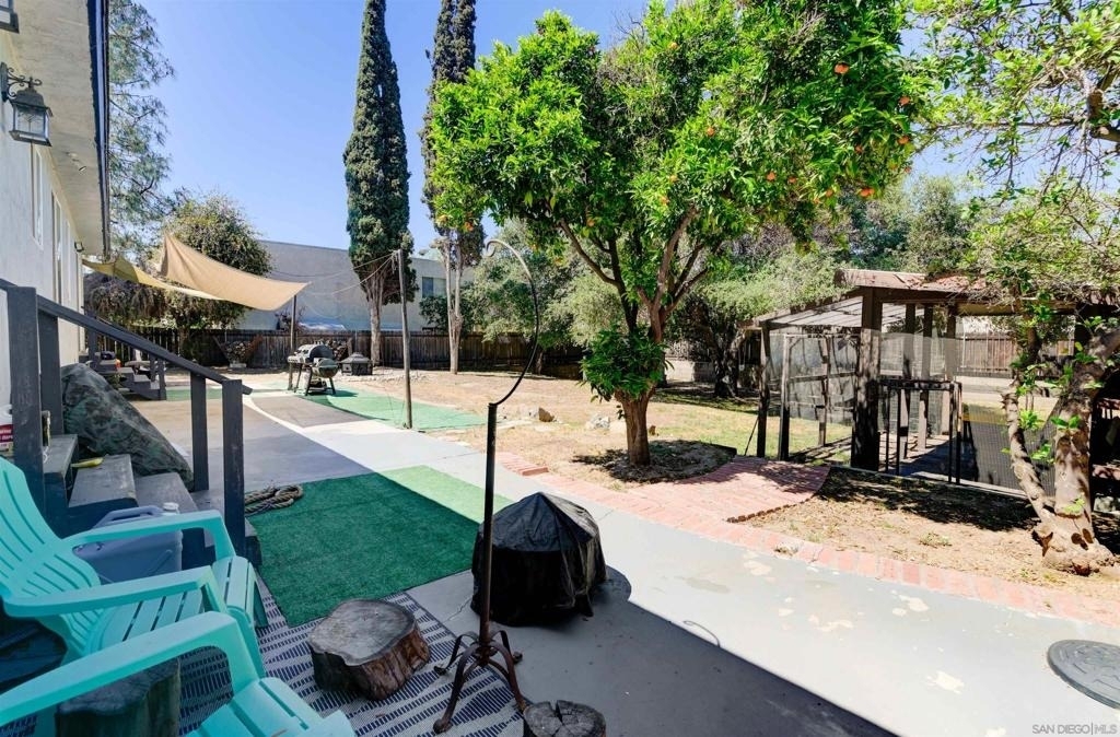 12738 Lakeshore Drive - Photo 9