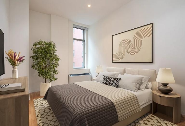 252 Seventh Avenue - Photo 3
