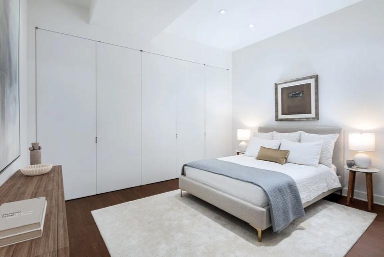 252 7th Avenue - Photo 4