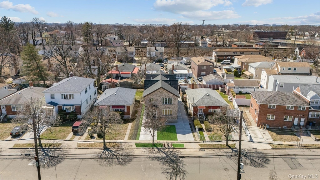 21916 141st Avenue - Photo 20