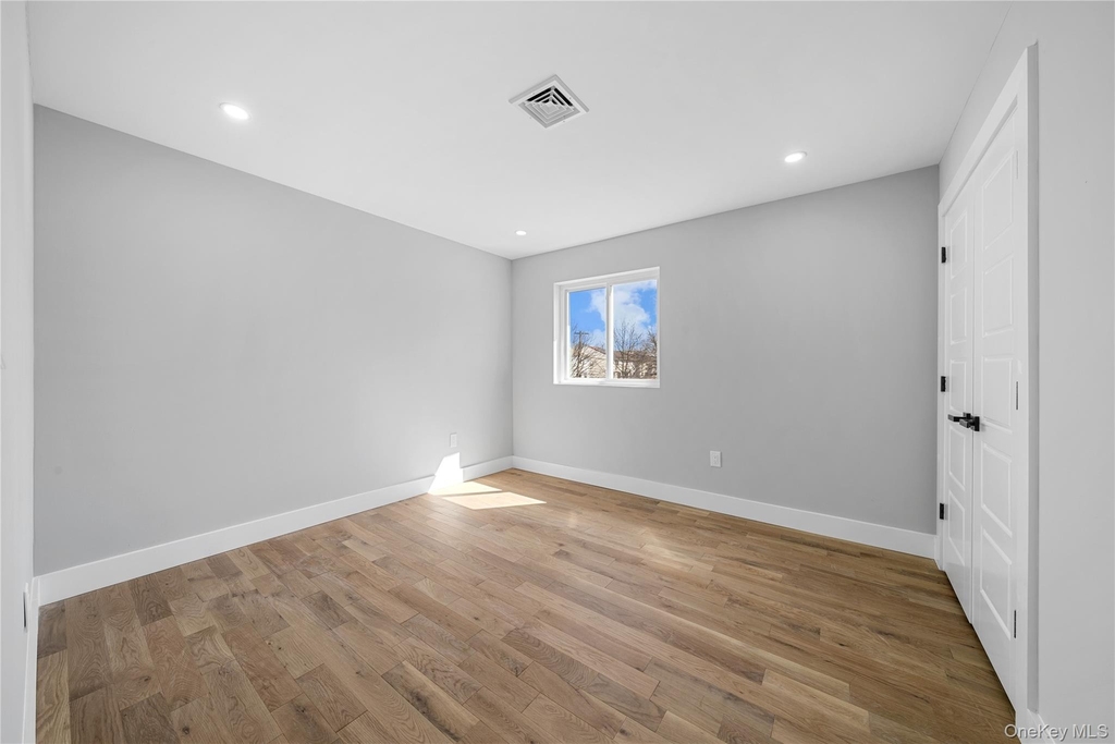 21916 141st Avenue - Photo 11