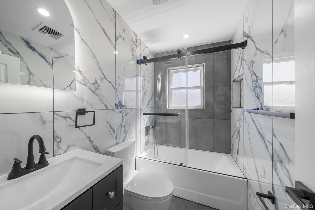 21916 141st Avenue - Photo 12