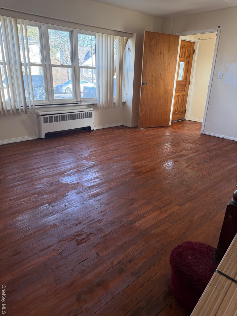 650 Winthrop Drive - Photo 3