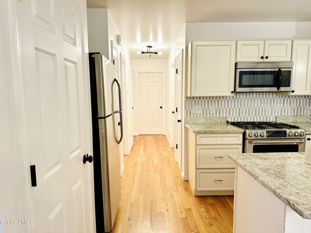 21 S Loughberry Road - Photo 11