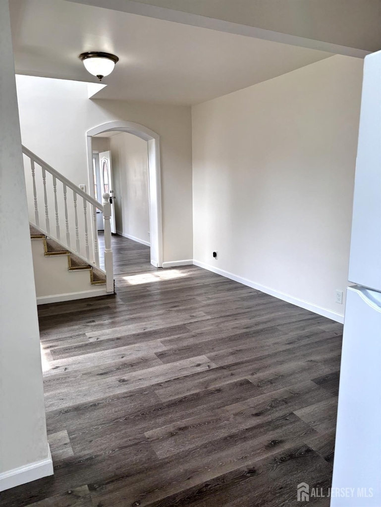 210 2nd Street - Photo 9