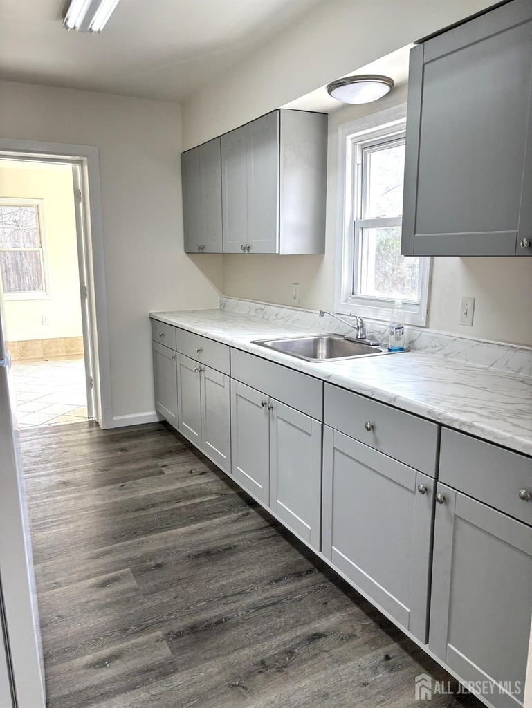 210 2nd Street - Photo 3