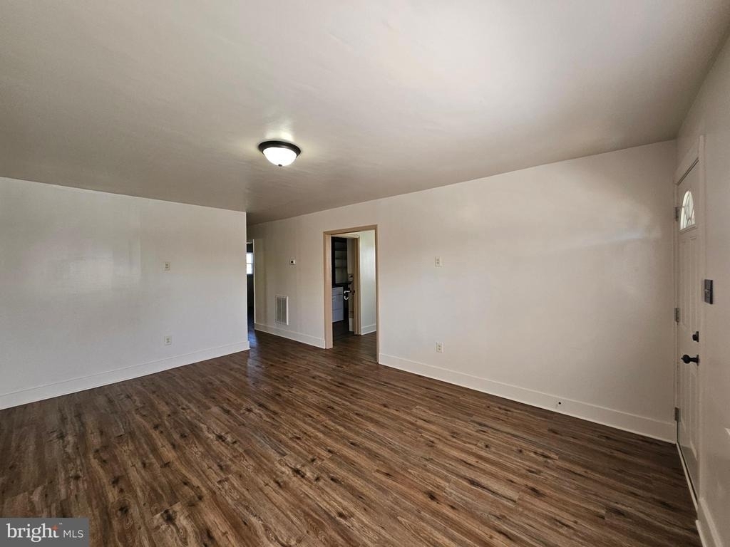 729 Faulkner Avenue - Photo 4
