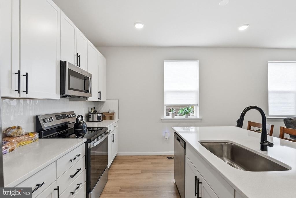 615 Clover Lane - Photo 15