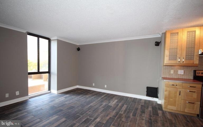 6800 Fleetwood Road - Photo 3