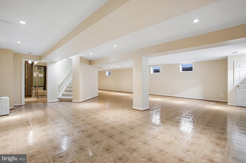 6604 Tina Lane - Photo 22