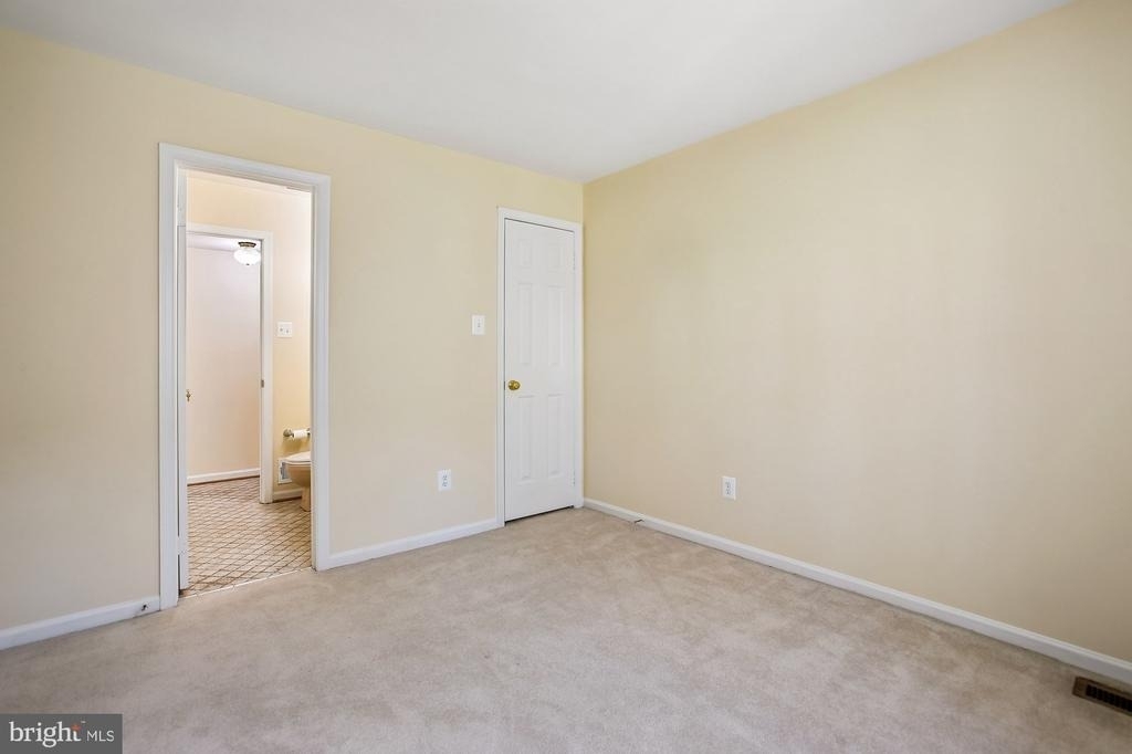6604 Tina Lane - Photo 6