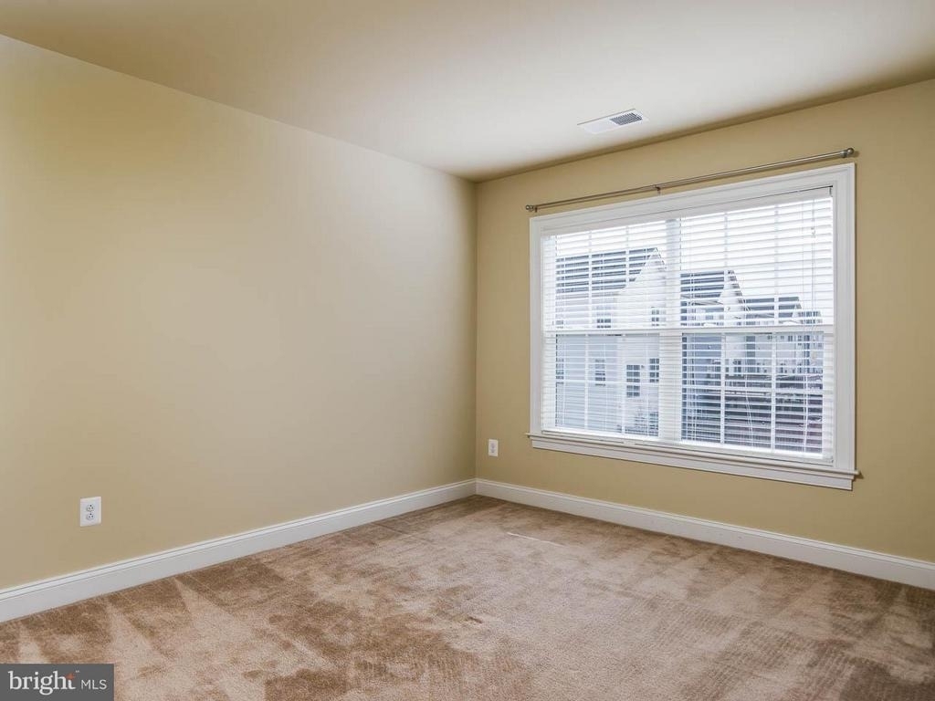 220 Centennial Drive - Photo 13
