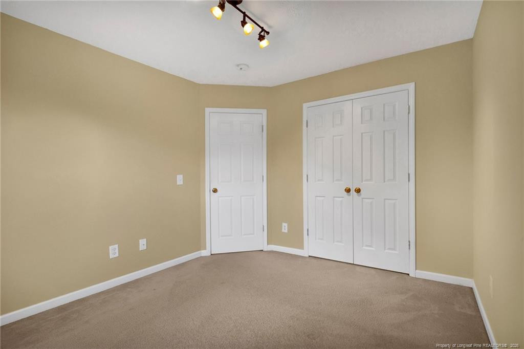 75 Countess Court - Photo 20