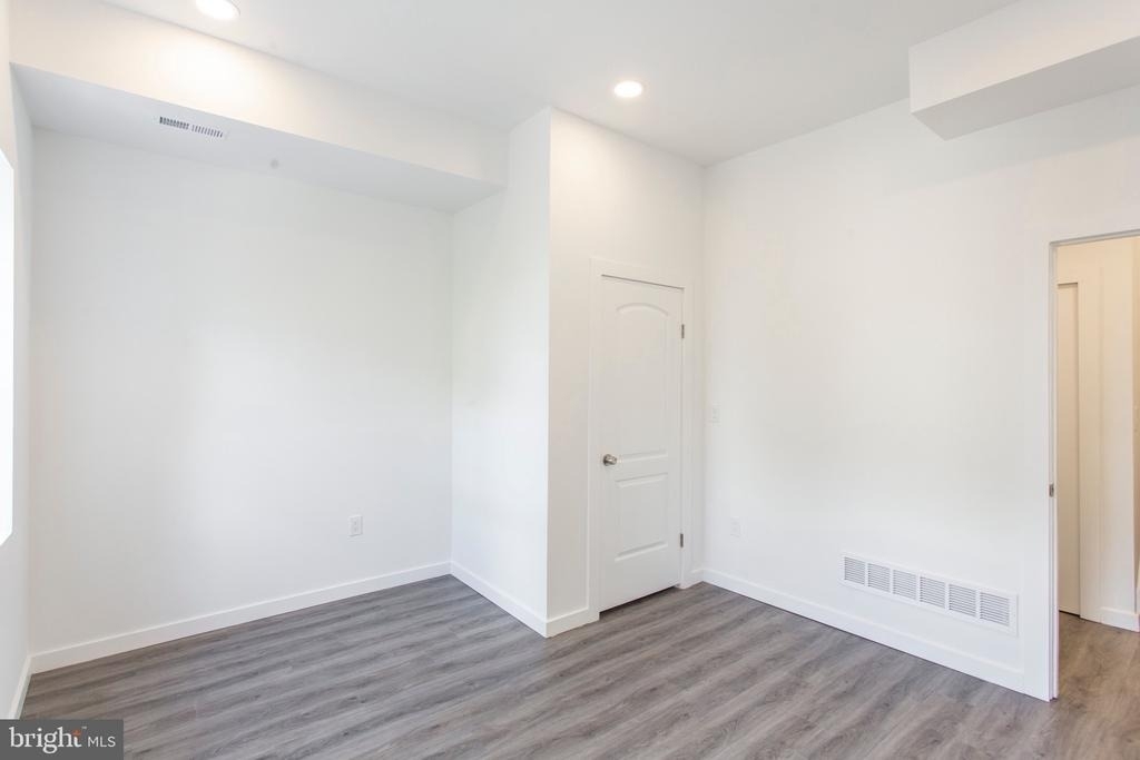 2131 N 8th Street - Photo 12