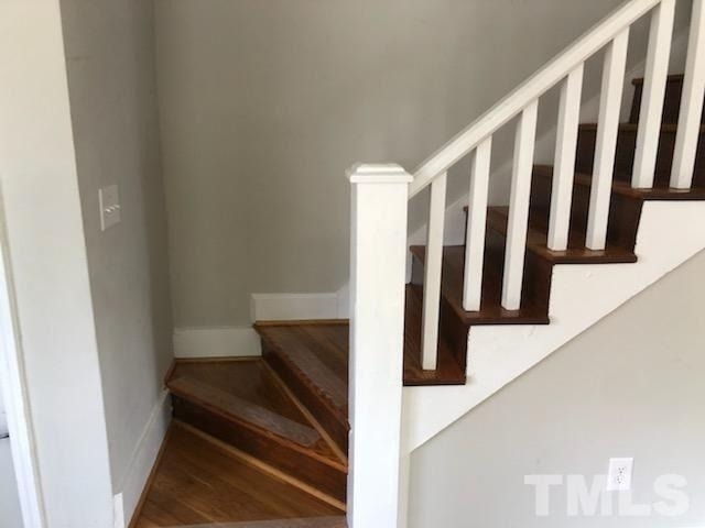 133 S Tarboro Street - Photo 3