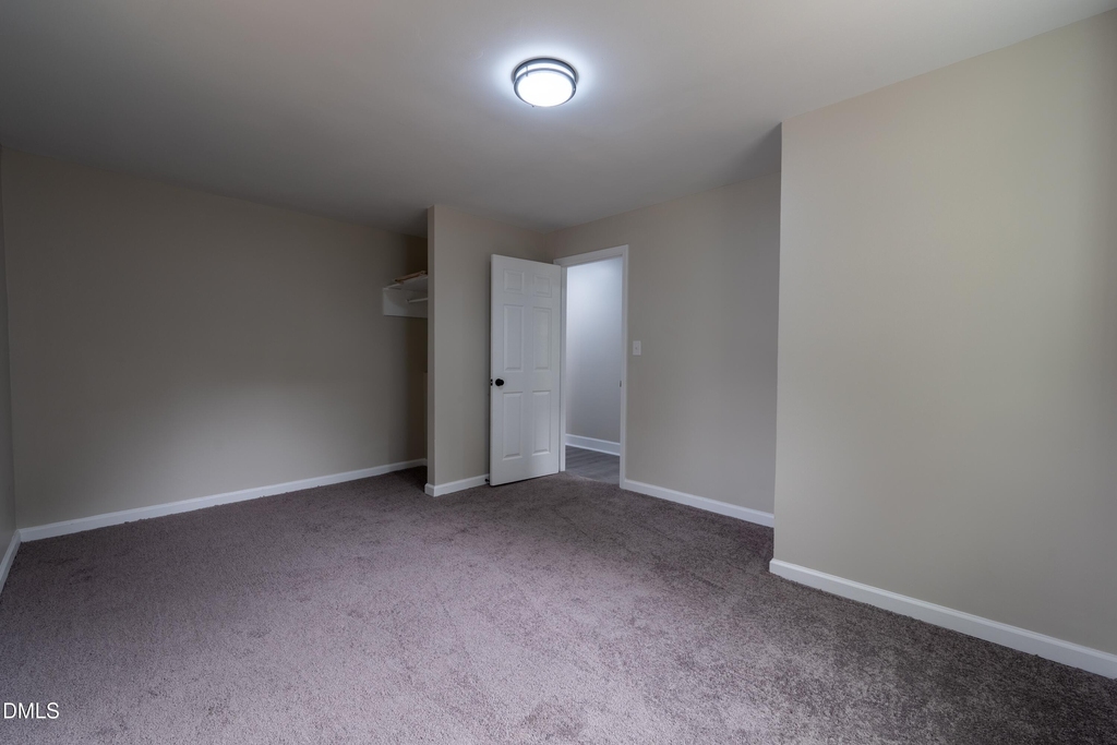1001 S Layton Avenue - Photo 9
