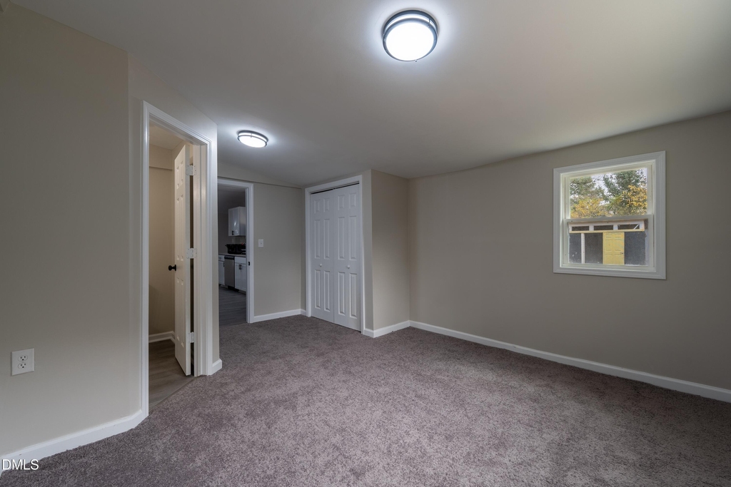 1001 S Layton Avenue - Photo 15