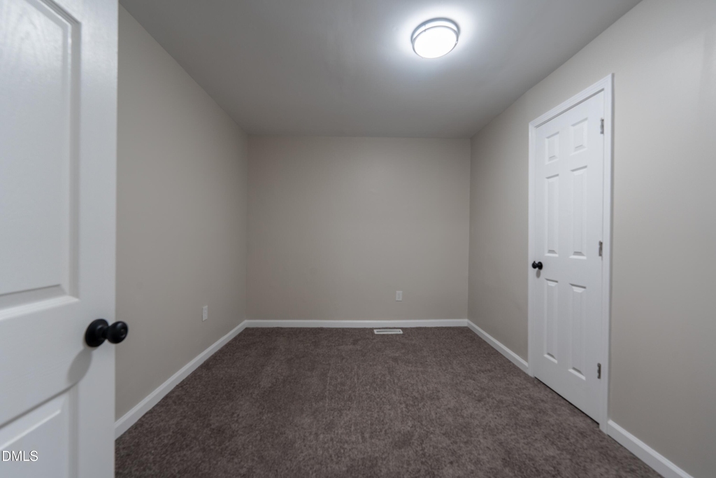 1001 S Layton Avenue - Photo 11