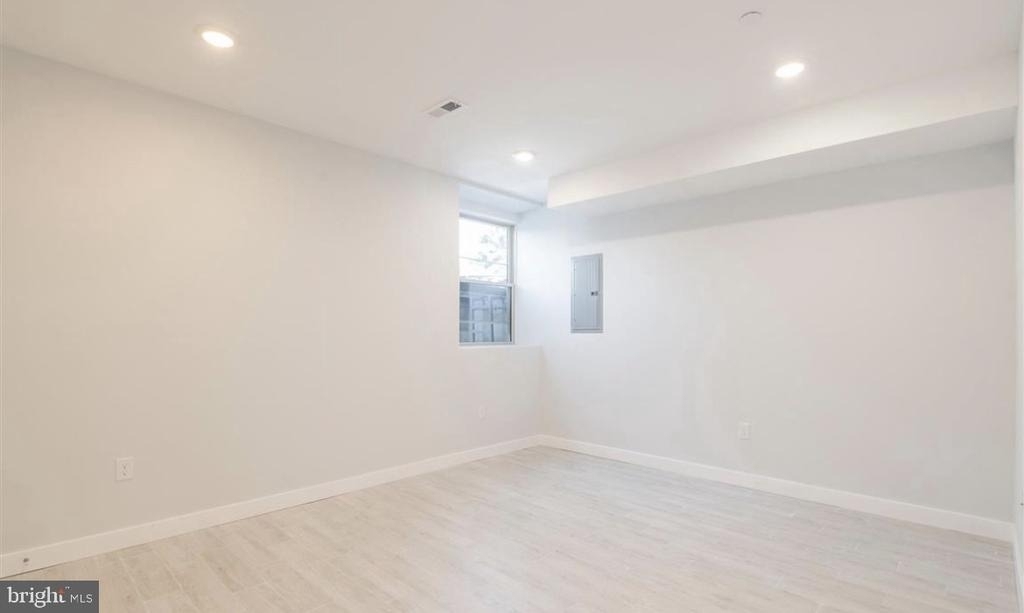1251 N 15th Street - Photo 10