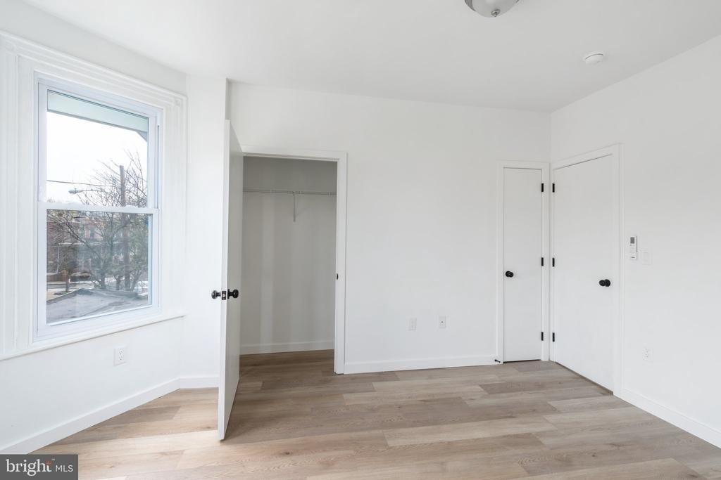 5758 Spruce Street - Photo 23