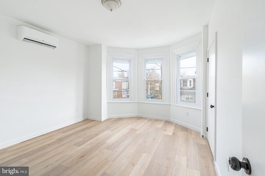 5758 Spruce Street - Photo 21