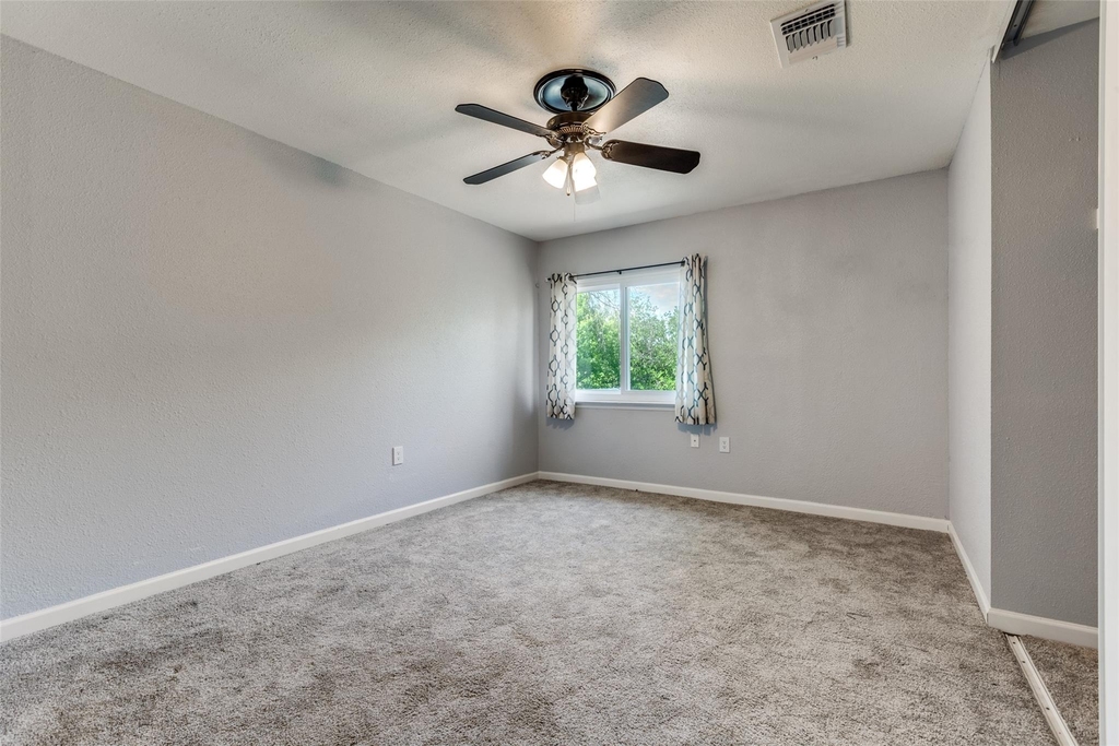 6719 Timberhill Dr - Photo 6