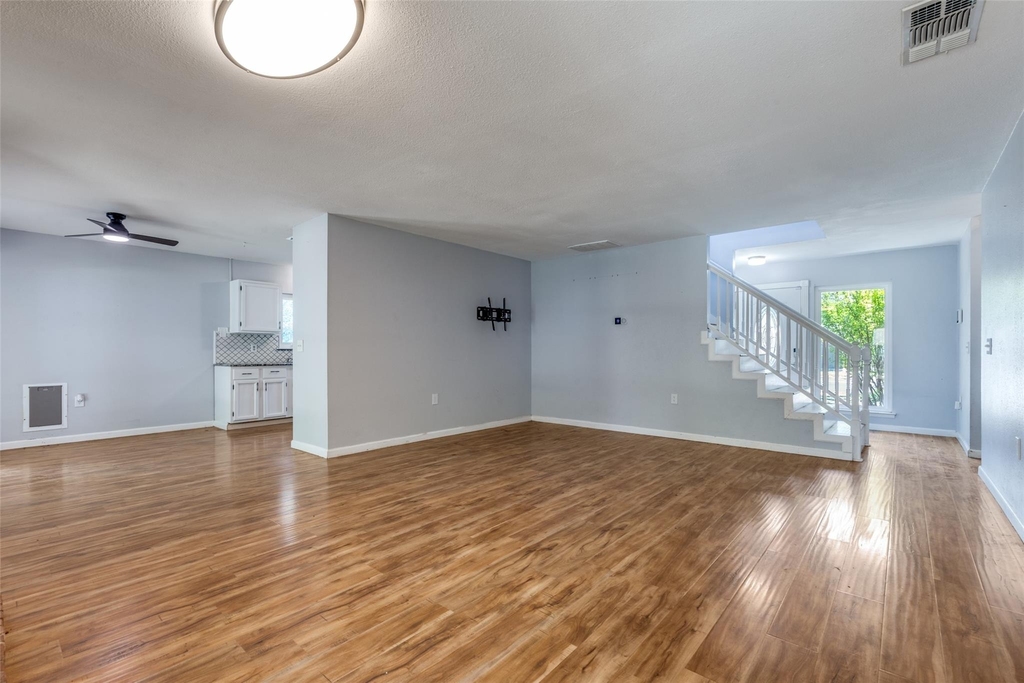 6719 Timberhill Dr - Photo 1