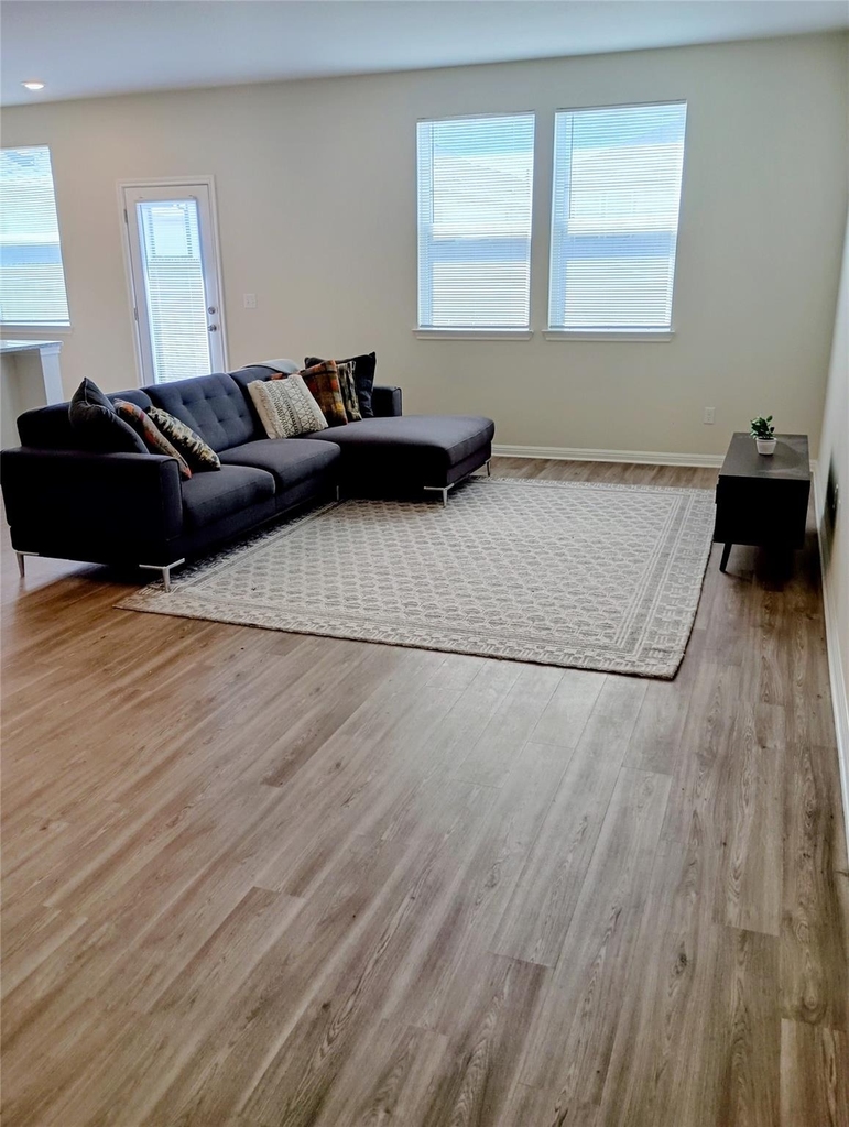 10615 Ridan Way - Photo 6