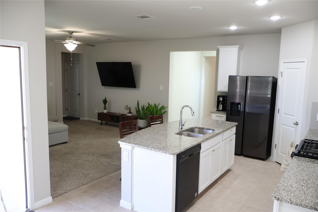 11500 Maple Leaf Way - Photo 9
