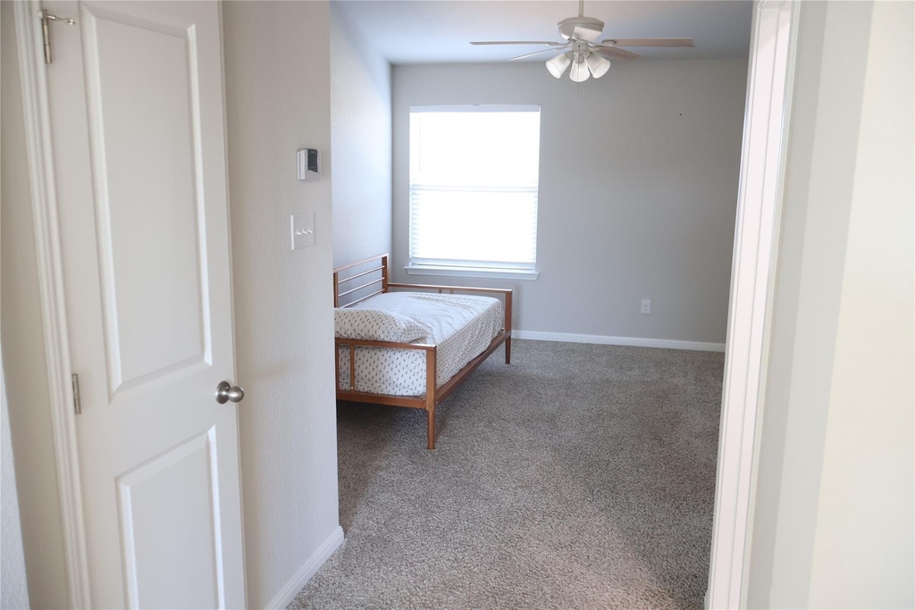 11500 Maple Leaf Way - Photo 24