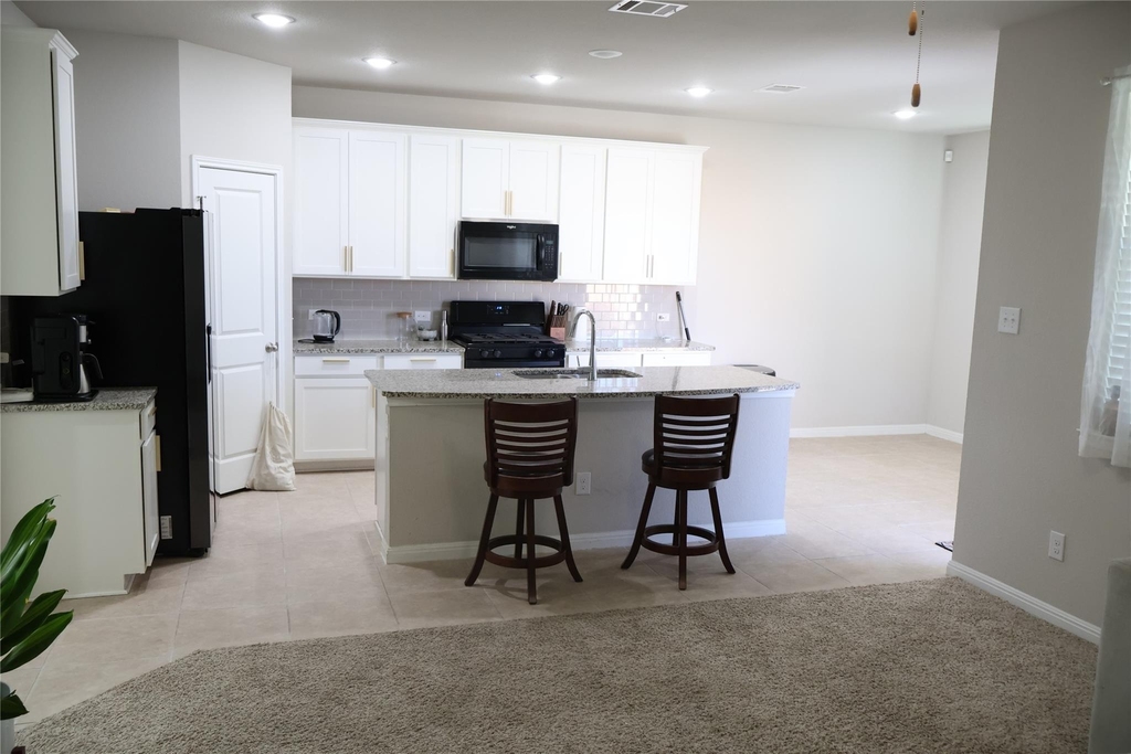 11500 Maple Leaf Way - Photo 7